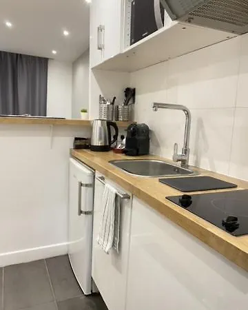 Montparnasse Cozy Flat * Parigi