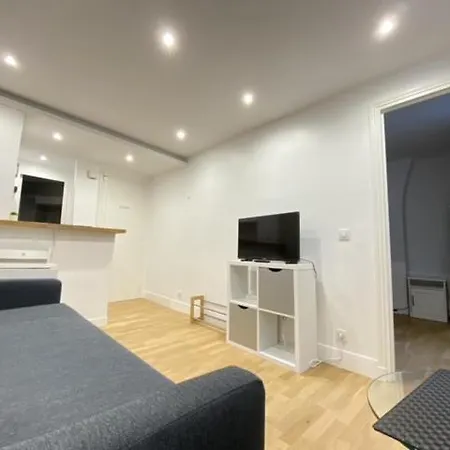 Montparnasse Cozy Flat * Parigi