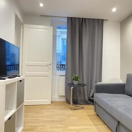 Montparnasse Cozy Flat Parigi